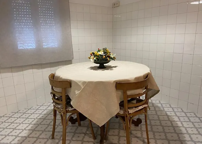 Holiday home Casa 8 Con Jardin Terraza Y Barbacoa